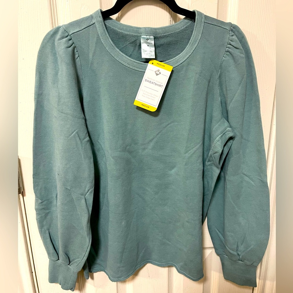 Sweatshirt - Picture 2 of 4